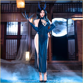 龙息魅影露沟裸背连衣裙