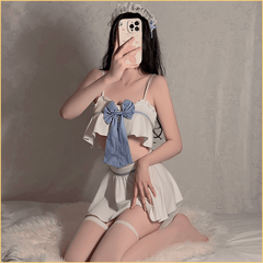 日系学生齐臀萝莉风制服