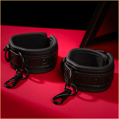 软皮革sm捆绑束缚黑色手铐