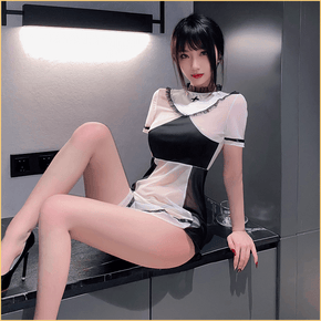 虔诚修女V领式拼接透纱