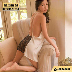 蕾丝吊带丝绸睡裙