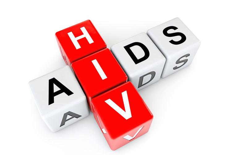“怀疑自己有风险？HIV 与性病居家检测：保护隐私，及早安心”