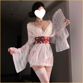 极道和风性感露胸和服套装