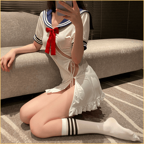诱惑高开衩学生装