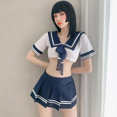 百褶裙学生低胸制服